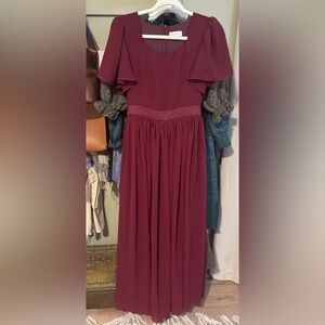 Ivy City Co Burgundy Chiffon Sample Dress Size 2